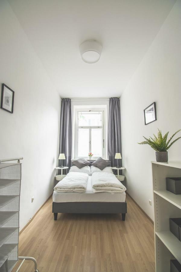 Easy Flat Starhemberg County Apartment Виена Екстериор снимка
